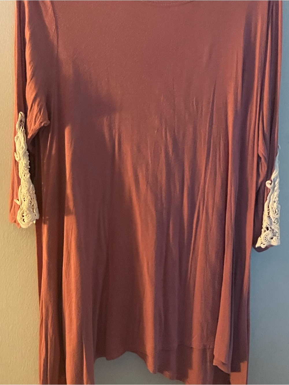 Women's Mauve Lace-Sleeve Tunic Top
